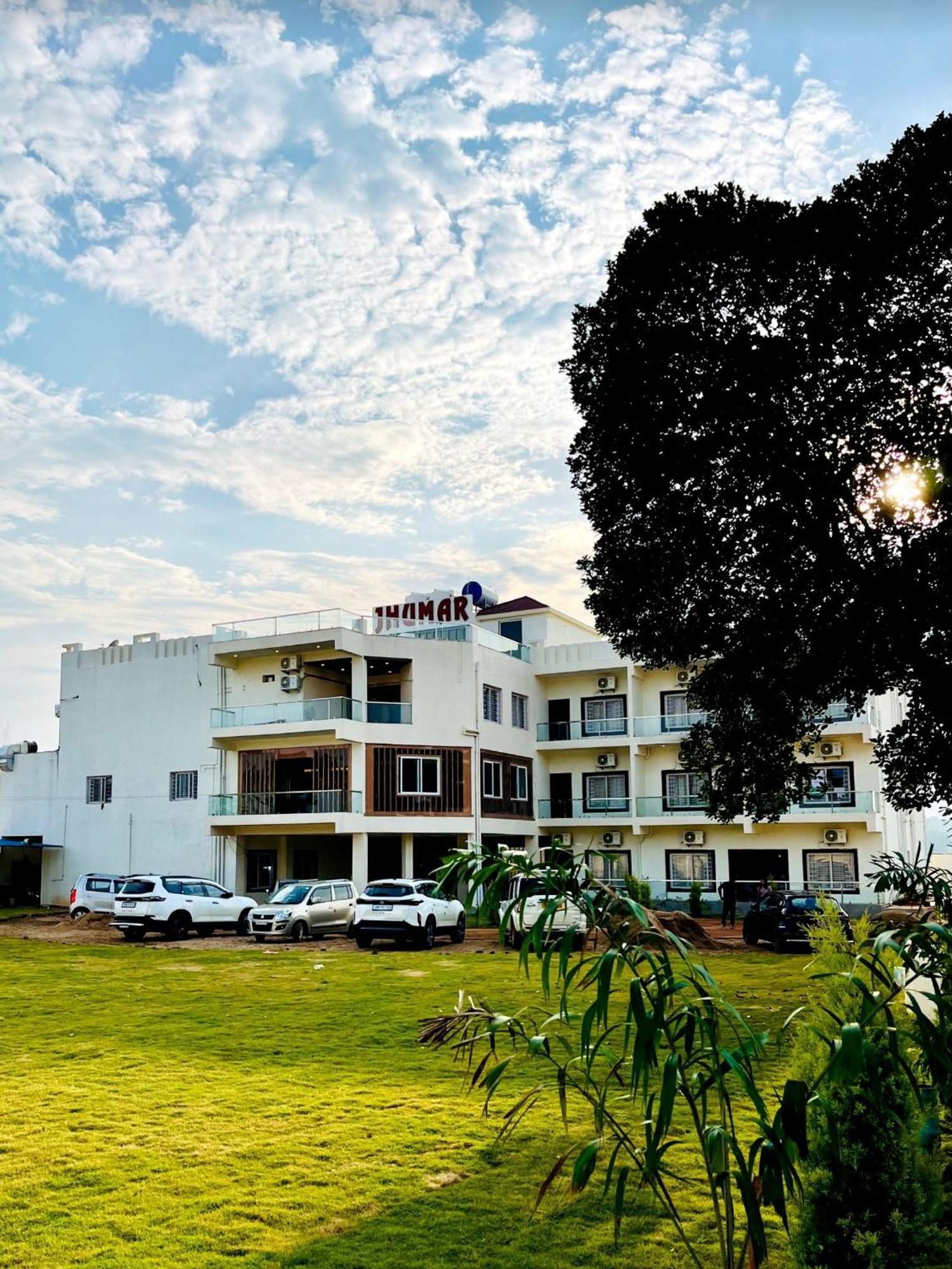 Jhumar Resort And Restaurant Netarhat Bagian luar foto